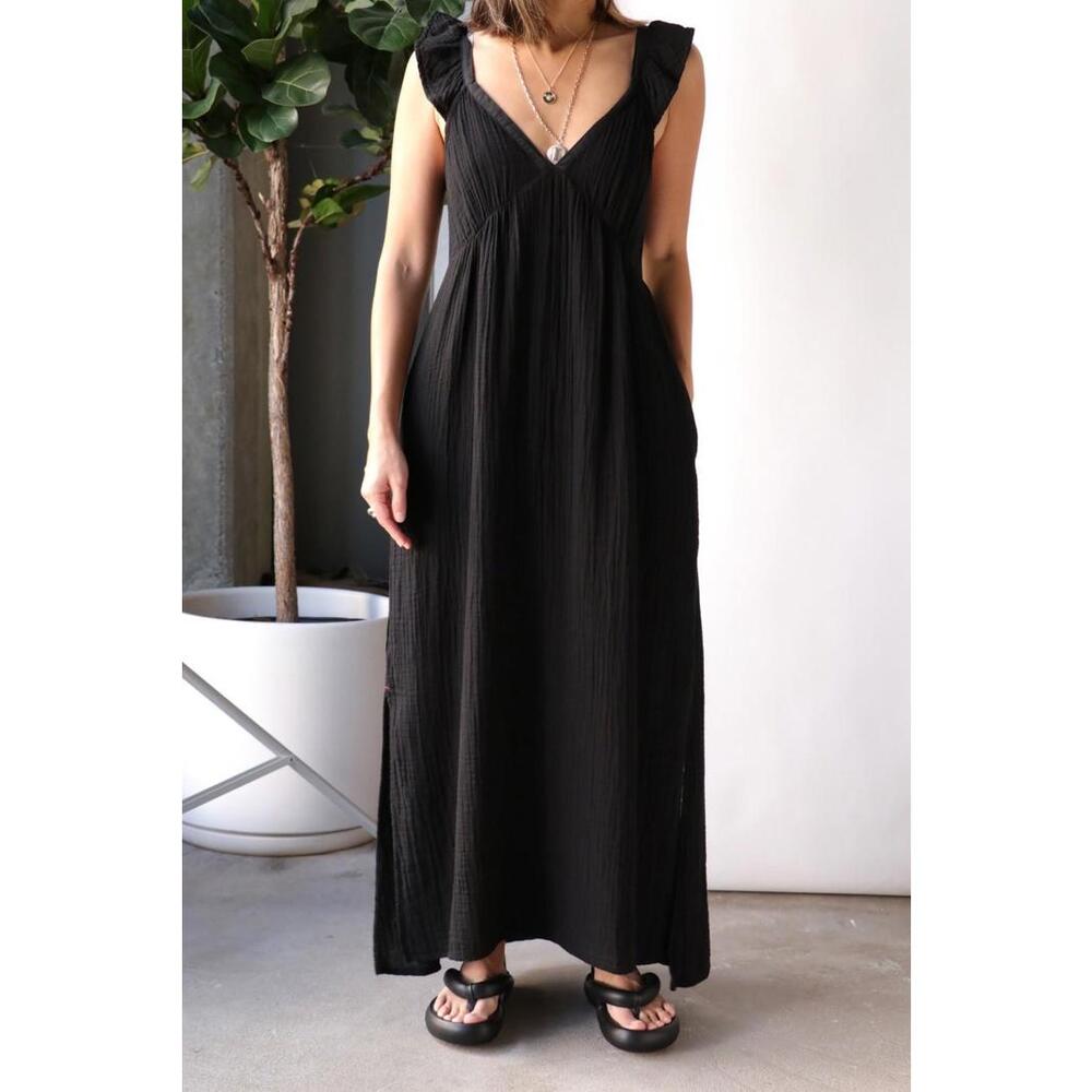 XiRENA Leyla Ruffle Strap Maxi Dress In Classic Black Size Women’s XL Minimalist